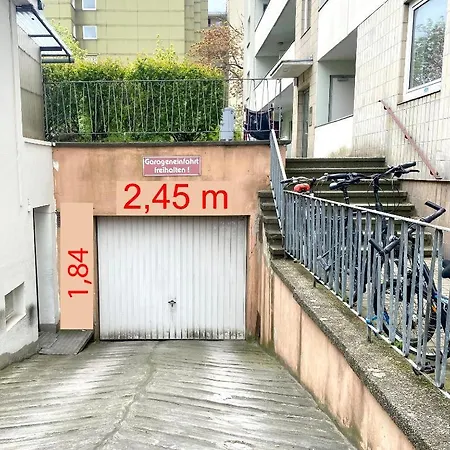 Lemon - 4 Per - Garage - 65 Zoll * Braunschweig